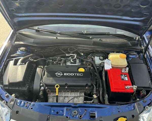 Синий Опель Астра, объемом двигателя 1.6 л и пробегом 230 тыс. км за 5500 $, фото 7 на Automoto.ua