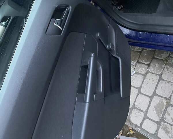 Синій Опель Астра, об'ємом двигуна 1.69 л та пробігом 252 тис. км за 4800 $, фото 2 на Automoto.ua