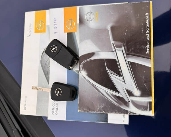 Синий Опель Астра, объемом двигателя 1.69 л и пробегом 354 тыс. км за 5200 $, фото 29 на Automoto.ua