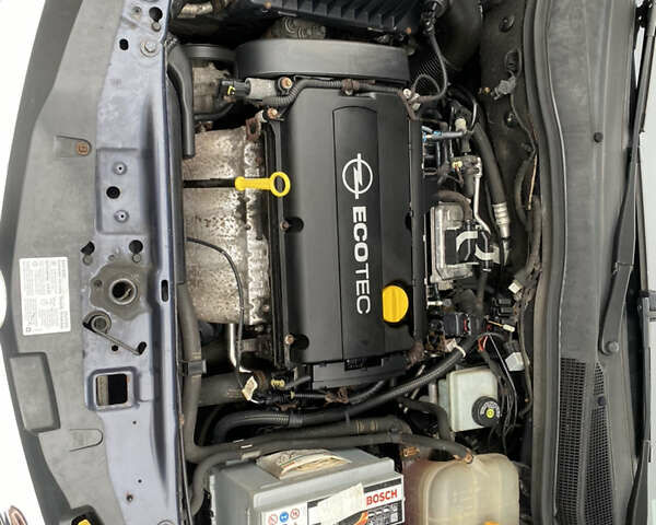 Синій Опель Астра, об'ємом двигуна 1.82 л та пробігом 230 тис. км за 5499 $, фото 6 на Automoto.ua