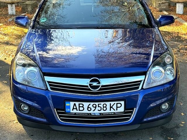 Синий Опель Астра, объемом двигателя 1.6 л и пробегом 227 тыс. км за 5500 $, фото 1 на Automoto.ua