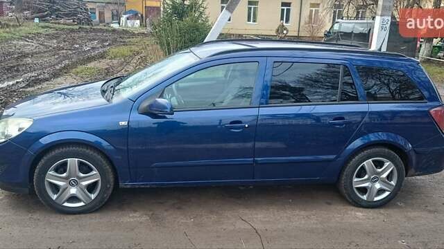 Синий Опель Астра, объемом двигателя 1.7 л и пробегом 288 тыс. км за 4499 $, фото 2 на Automoto.ua