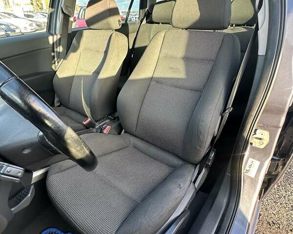 Синий Опель Астра, объемом двигателя 1.69 л и пробегом 257 тыс. км за 5800 $, фото 20 на Automoto.ua