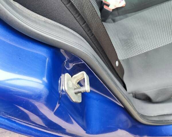 Синий Опель Астра, объемом двигателя 1.6 л и пробегом 187 тыс. км за 6000 $, фото 37 на Automoto.ua