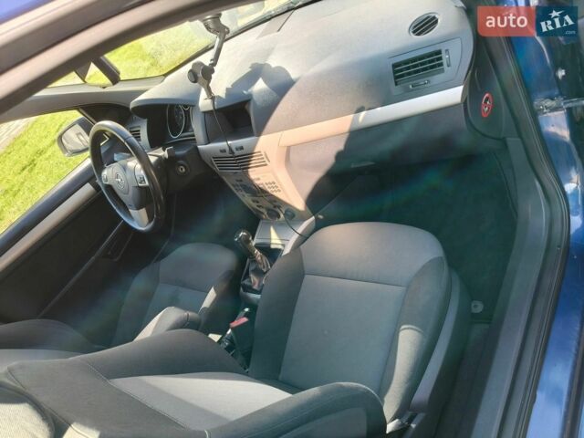 Синій Опель Астра, об'ємом двигуна 1.7 л та пробігом 370 тис. км за 4700 $, фото 9 на Automoto.ua