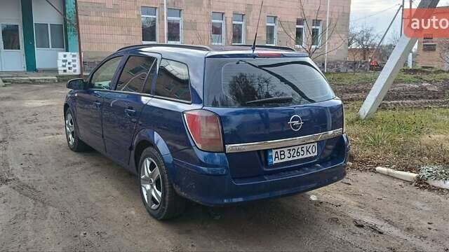 Синий Опель Астра, объемом двигателя 1.7 л и пробегом 288 тыс. км за 4499 $, фото 3 на Automoto.ua