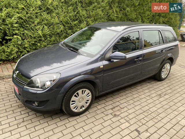 Синій Опель Астра, об'ємом двигуна 1.82 л та пробігом 230 тис. км за 5499 $, фото 2 на Automoto.ua