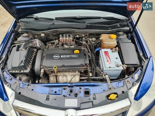 Синий Опель Астра, объемом двигателя 1.6 л и пробегом 187 тыс. км за 6000 $, фото 14 на Automoto.ua