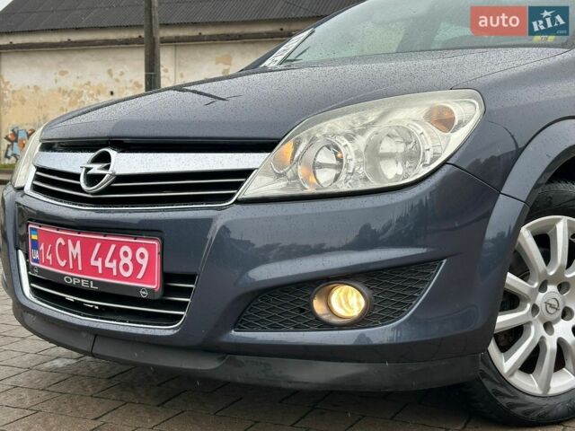Синий Опель Астра, объемом двигателя 1.6 л и пробегом 210 тыс. км за 5500 $, фото 22 на Automoto.ua