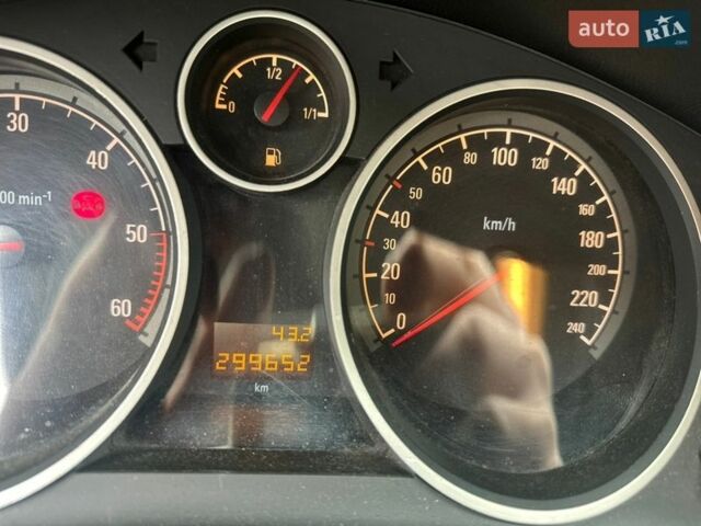 Синій Опель Астра, об'ємом двигуна 1.69 л та пробігом 299 тис. км за 3750 $, фото 12 на Automoto.ua