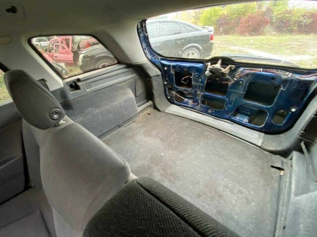 Синий Опель Астра, объемом двигателя 1.9 л и пробегом 300 тыс. км за 1800 $, фото 13 на Automoto.ua