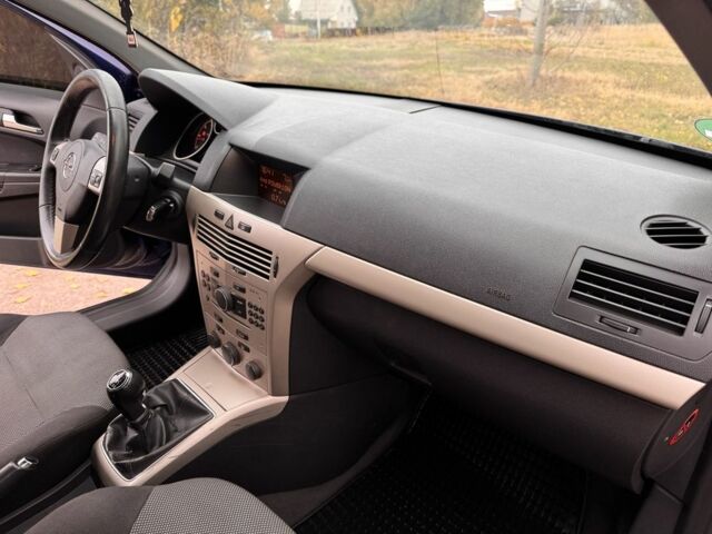 Синий Опель Астра, объемом двигателя 0 л и пробегом 354 тыс. км за 5200 $, фото 20 на Automoto.ua