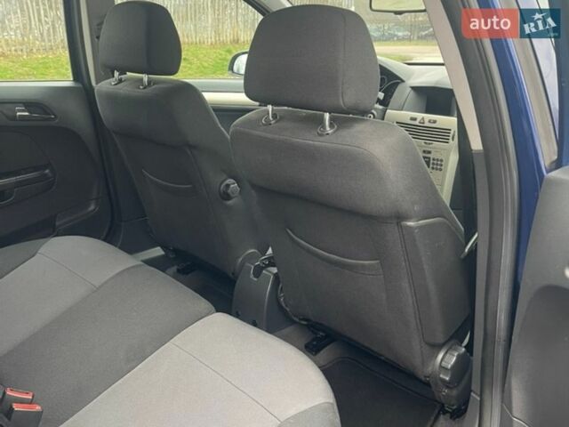 Синий Опель Астра, объемом двигателя 1.6 л и пробегом 170 тыс. км за 5750 $, фото 19 на Automoto.ua