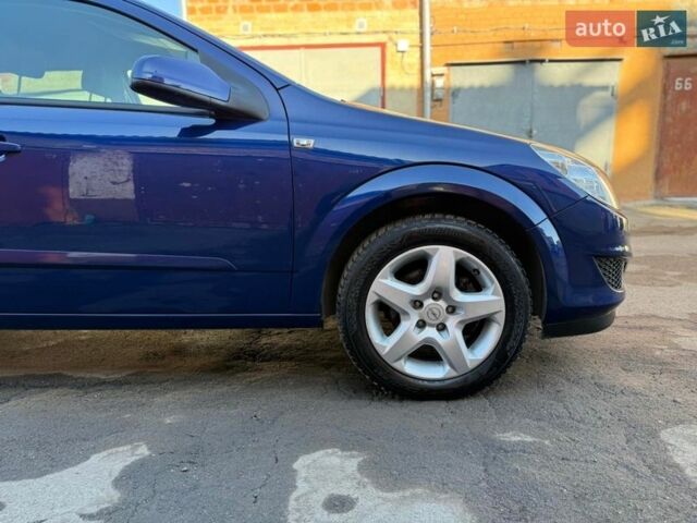 Синій Опель Астра, об'ємом двигуна 1.8 л та пробігом 215 тис. км за 6250 $, фото 19 на Automoto.ua