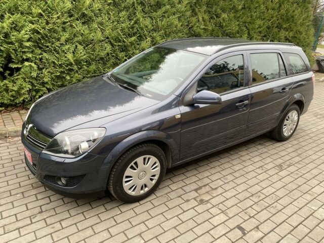 Синий Опель Астра, объемом двигателя 1.8 л и пробегом 230 тыс. км за 5500 $, фото 16 на Automoto.ua