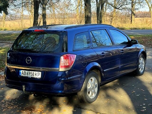 Синий Опель Астра, объемом двигателя 1.6 л и пробегом 227 тыс. км за 5500 $, фото 5 на Automoto.ua
