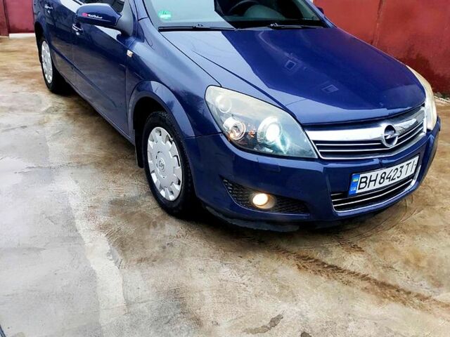 Синий Опель Астра, объемом двигателя 1.6 л и пробегом 202 тыс. км за 6300 $, фото 2 на Automoto.ua