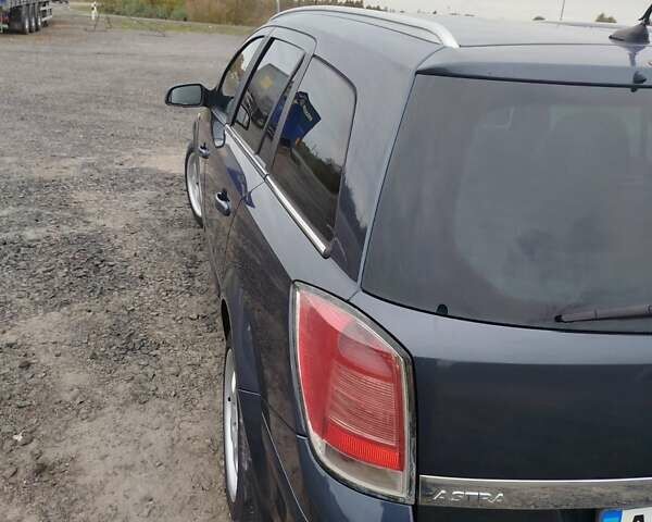 Опель Астра 2008 в Ковель на Automoto.ua Синий Опель Астра, объемом двигателя 1.69 л и пробегом 206 тыс. км за 5350 $, фото 1 на Automoto.ua