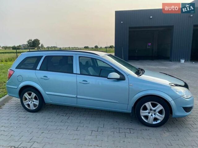 Синий Опель Астра, объемом двигателя 1.2 л и пробегом 245 тыс. км за 5000 $, фото 5 на Automoto.ua