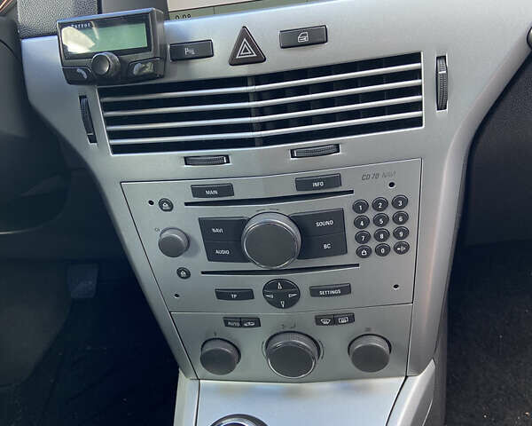 Опель Астра 2009 в Виннице на Automoto.ua Синий Опель Астра, объемом двигателя 1.6 л и пробегом 216 тыс. км за 6100 $, фото 16 на Automoto.ua