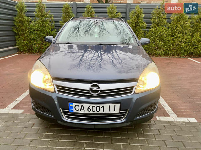 Синий Опель Астра, объемом двигателя 1.8 л и пробегом 194 тыс. км за 6900 $, фото 32 на Automoto.ua
