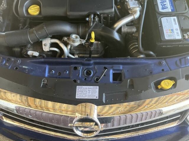 Опель Астра 2009 в Стрые на Automoto.ua Синий Опель Астра, объемом двигателя 1.7 л и пробегом 243 тыс. км за 5000 $, фото 4 на Automoto.ua