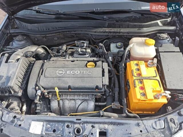 Синій Опель Астра, об'ємом двигуна 1.6 л та пробігом 206 тис. км за 5500 $, фото 6 на Automoto.ua