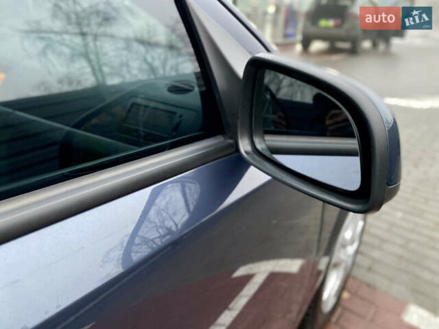 Синий Опель Астра, объемом двигателя 1.8 л и пробегом 194 тыс. км за 6900 $, фото 8 на Automoto.ua