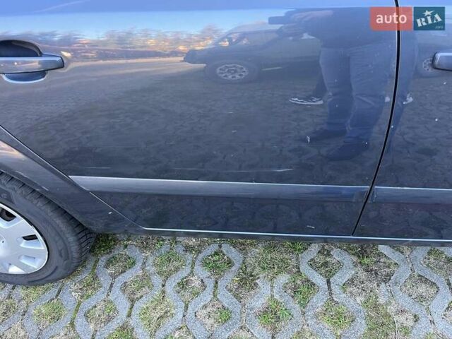 Синий Опель Астра, объемом двигателя 1.7 л и пробегом 238 тыс. км за 5000 $, фото 4 на Automoto.ua