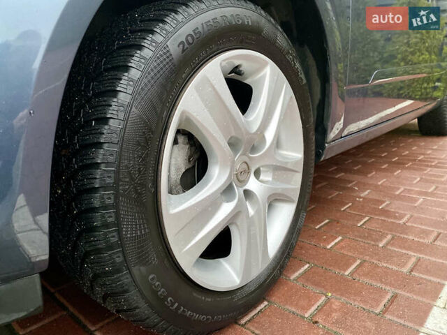 Синий Опель Астра, объемом двигателя 1.8 л и пробегом 194 тыс. км за 6900 $, фото 17 на Automoto.ua