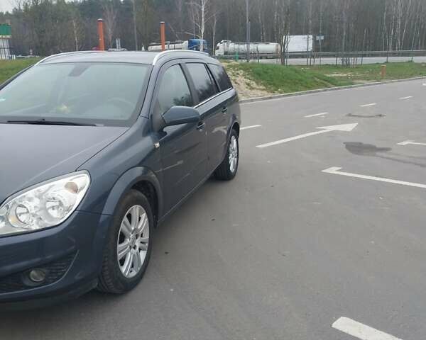 Синий Опель Астра, объемом двигателя 1.6 л и пробегом 220 тыс. км за 5500 $, фото 3 на Automoto.ua