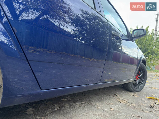 Опель Астра 2009 в Черкассах на Automoto.ua Синий Опель Астра, объемом двигателя 1.69 л и пробегом 250 тыс. км за 5000 $, фото 7 на Automoto.ua