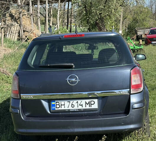 Синий Опель Астра, объемом двигателя 1.91 л и пробегом 217 тыс. км за 5700 $, фото 2 на Automoto.ua