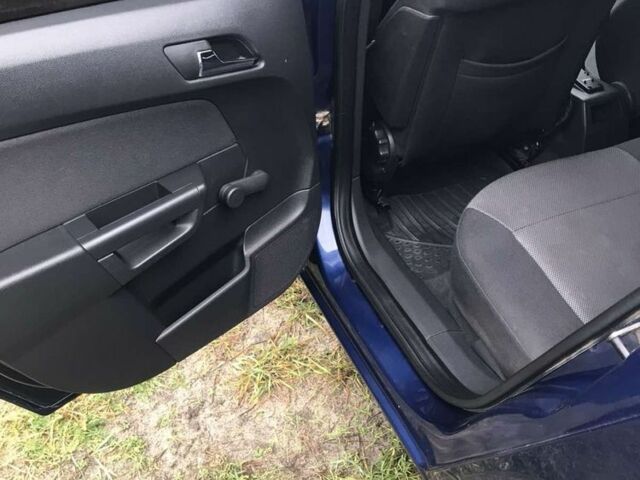 Синий Опель Астра, объемом двигателя 1.7 л и пробегом 262 тыс. км за 4999 $, фото 10 на Automoto.ua