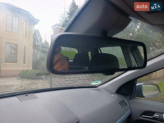 Синий Опель Астра, объемом двигателя 1.8 л и пробегом 260 тыс. км за 6700 $, фото 39 на Automoto.ua