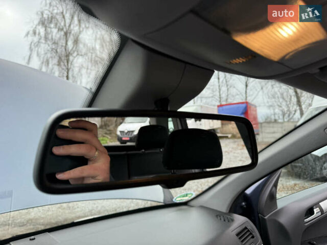 Синий Опель Астра, объемом двигателя 1.6 л и пробегом 196 тыс. км за 5650 $, фото 30 на Automoto.ua