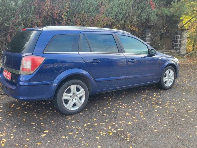 Синий Опель Астра, объемом двигателя 0 л и пробегом 223 тыс. км за 4999 $, фото 2 на Automoto.ua