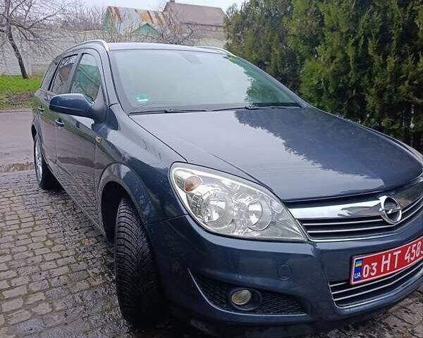 Синий Опель Астра, объемом двигателя 1.8 л и пробегом 260 тыс. км за 6700 $, фото 10 на Automoto.ua