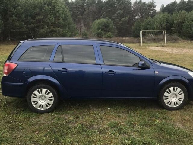 Синий Опель Астра, объемом двигателя 1.7 л и пробегом 262 тыс. км за 4999 $, фото 3 на Automoto.ua