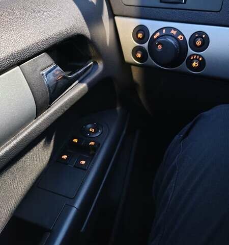 Синій Опель Астра, об'ємом двигуна 1.6 л та пробігом 284 тис. км за 5350 $, фото 14 на Automoto.ua