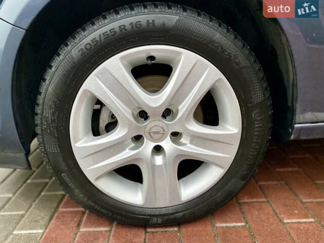 Синий Опель Астра, объемом двигателя 1.8 л и пробегом 194 тыс. км за 6900 $, фото 14 на Automoto.ua