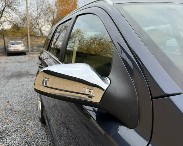 Опель Астра 2009 в Луцке на Automoto.ua Синий Опель Астра, объемом двигателя 1.8 л и пробегом 191 тыс. км за 6799 $, фото 45 на Automoto.ua