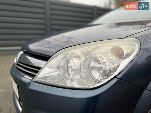 Синий Опель Астра, объемом двигателя 1.8 л и пробегом 194 тыс. км за 6900 $, фото 18 на Automoto.ua