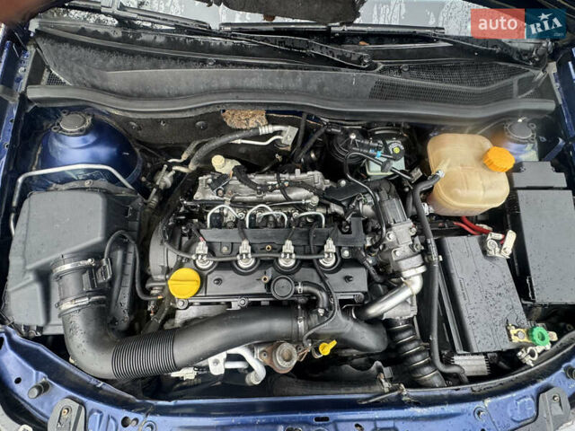 Опель Астра 2009 в Черкассах на Automoto.ua Синий Опель Астра, объемом двигателя 1.69 л и пробегом 250 тыс. км за 5000 $, фото 17 на Automoto.ua