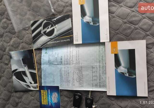 Опель Астра 2009 в Шепетовке на Automoto.ua Синий Опель Астра, объемом двигателя 1.4 л и пробегом 229 тыс. км за 4999 $, фото 18 на Automoto.ua