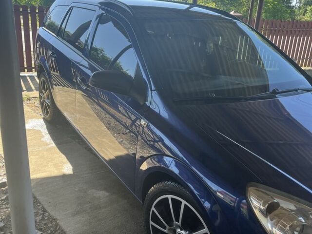 Опель Астра 2009 в Стрые на Automoto.ua Синий Опель Астра, объемом двигателя 1.7 л и пробегом 243 тыс. км за 5000 $, фото 1 на Automoto.ua