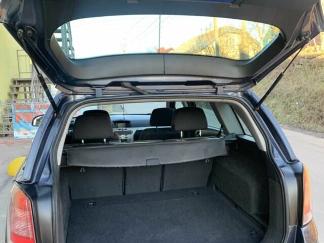 Синій Опель Астра, об'ємом двигуна 1.7 л та пробігом 360 тис. км за 5500 $, фото 4 на Automoto.ua