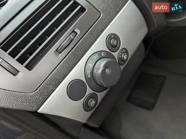 Синий Опель Астра, объемом двигателя 1.6 л и пробегом 233 тыс. км за 5300 $, фото 16 на Automoto.ua