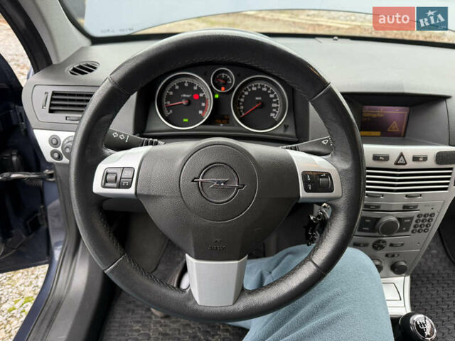Синий Опель Астра, объемом двигателя 1.6 л и пробегом 196 тыс. км за 5650 $, фото 25 на Automoto.ua