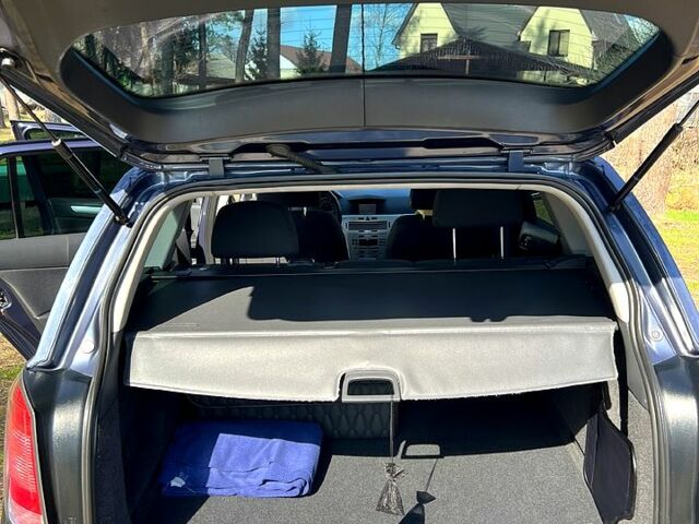 Синий Опель Астра, объемом двигателя 1.6 л и пробегом 211 тыс. км за 6300 $, фото 9 на Automoto.ua